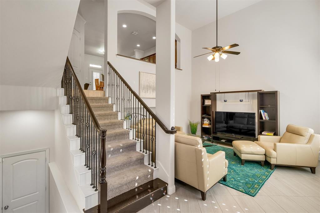 Town Homes At Legacy Town Center The - Residential Lease