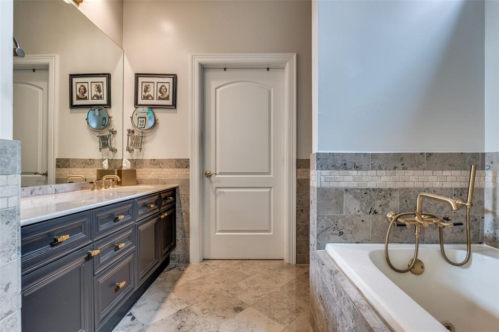 Plaza at Turtle Creek Res Ph 2 - Residential