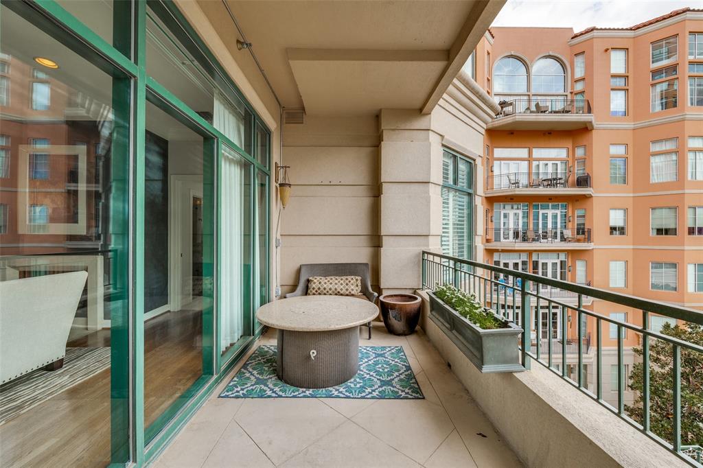 Plaza at Turtle Creek Res Ph 2 - Residential