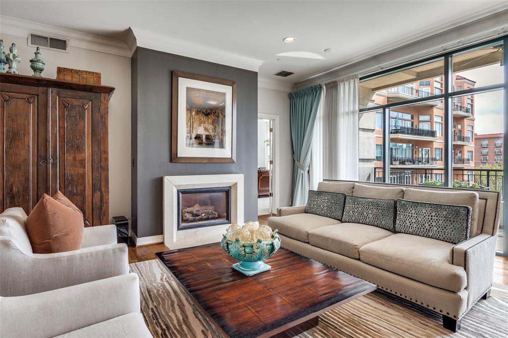 Plaza at Turtle Creek Res Ph 2 - Residential