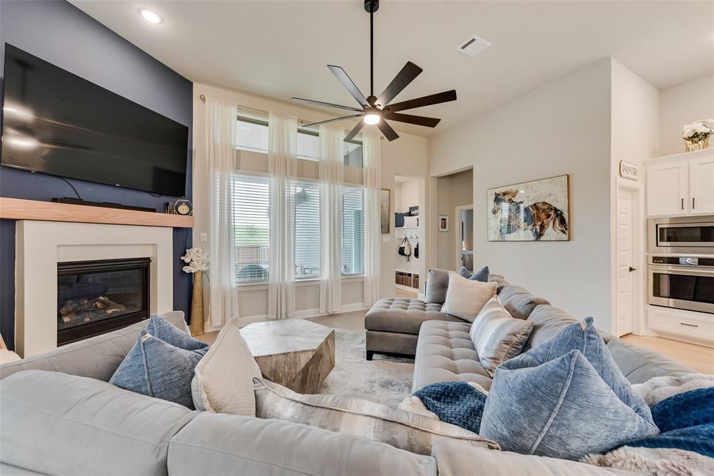 1028 Almond Blossom Circle