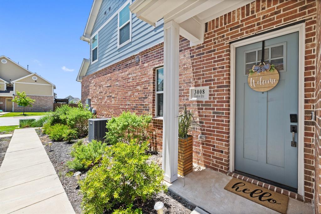 3008 Grandview Drive