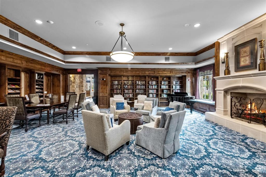 Watermere Southlake Condo - Residential