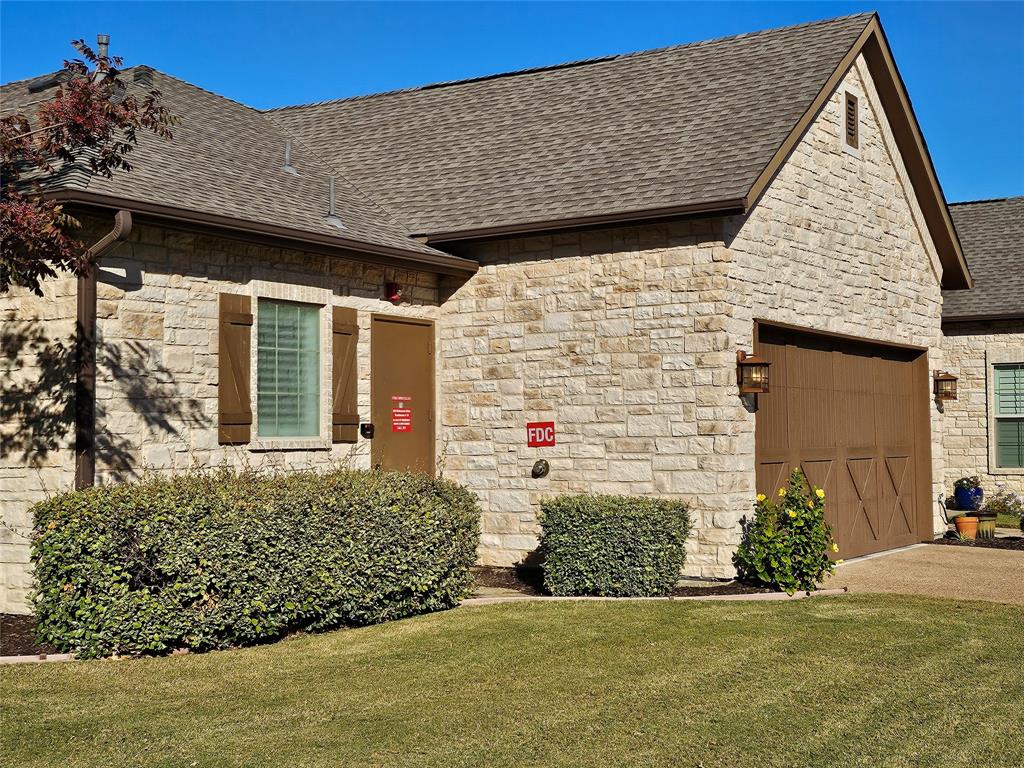 Watermere Southlake Condo - Residential