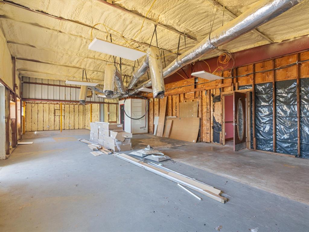 Bluebonnet Bay - Commercial Sale