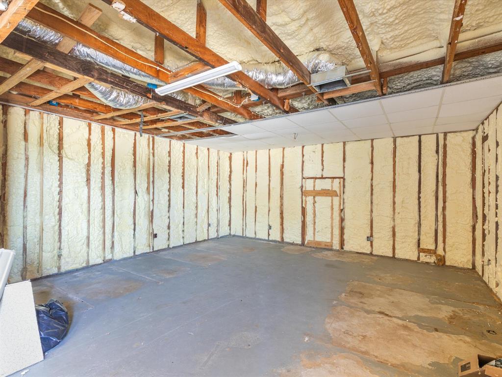 Bluebonnet Bay - Commercial Sale