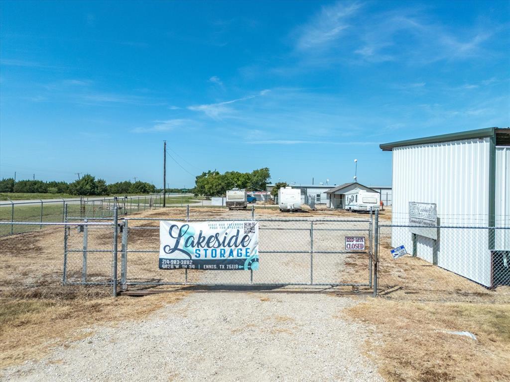 Bluebonnet Bay - Commercial Sale