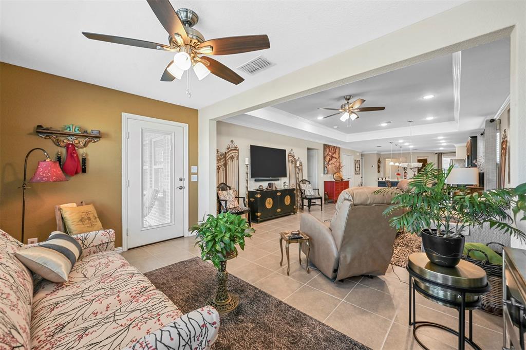 Frisco, Texas 75036, United States, 2 Bedrooms Bedrooms, ,2 BathroomsBathrooms,Residential,Pending,77832