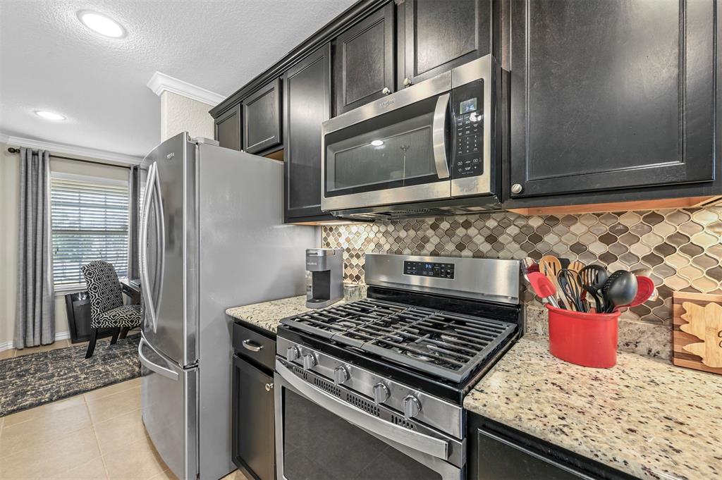 Frisco, Texas 75036, United States, 2 Bedrooms Bedrooms, ,2 BathroomsBathrooms,Residential,Pending,77832