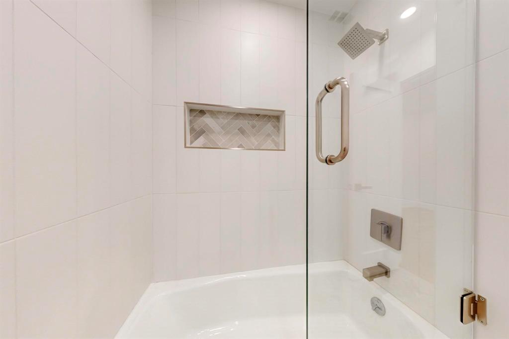 Prestonwood - Residential