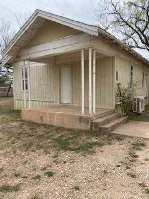 Photo of 6501 Jennings Drive, Abilene, TX 79606 (MLS # 21341923)