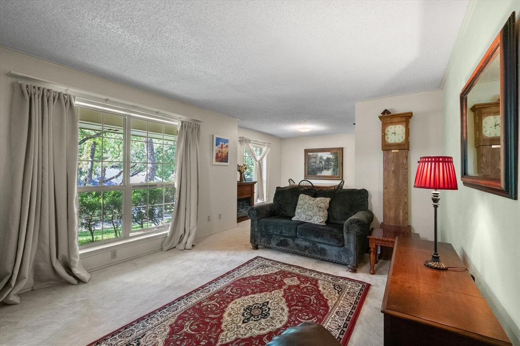 2213 Shadywood Court