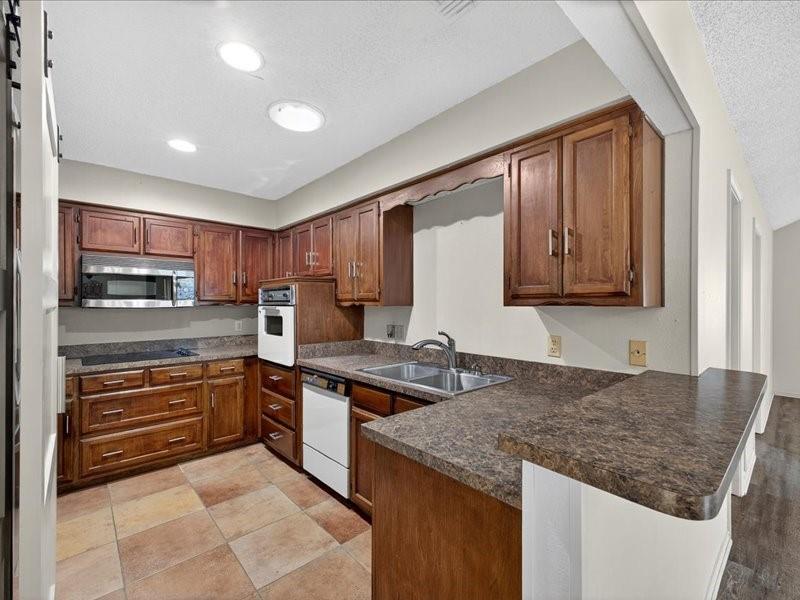 Pecan Plantation - Residential Lease