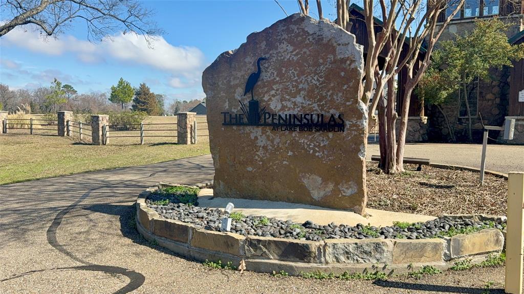 The Peninsulas At Lake Bob San - Land