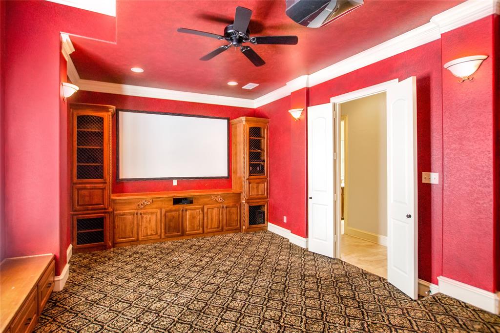 Hollytree - Residential