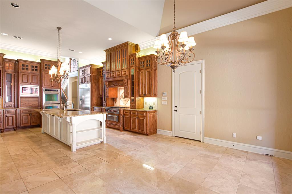 Hollytree - Residential