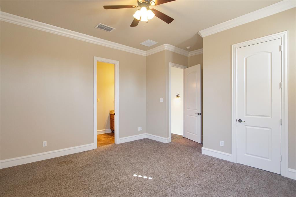 Hollytree - Residential