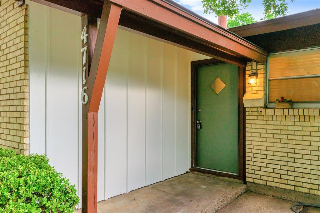 4716 Fawn Drive