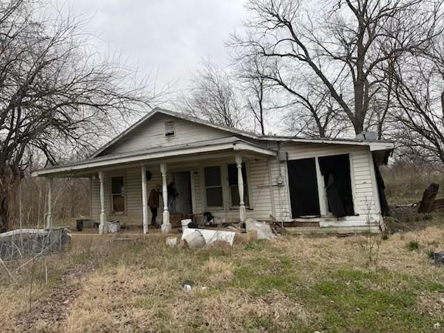 1310 W Campbell