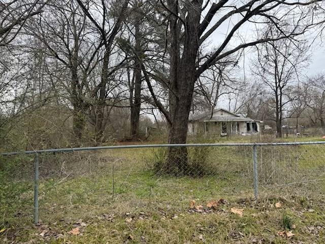 1310 W Campbell