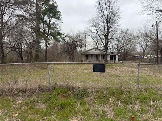 1310 W Campbell