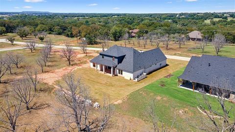 A home in Granbury