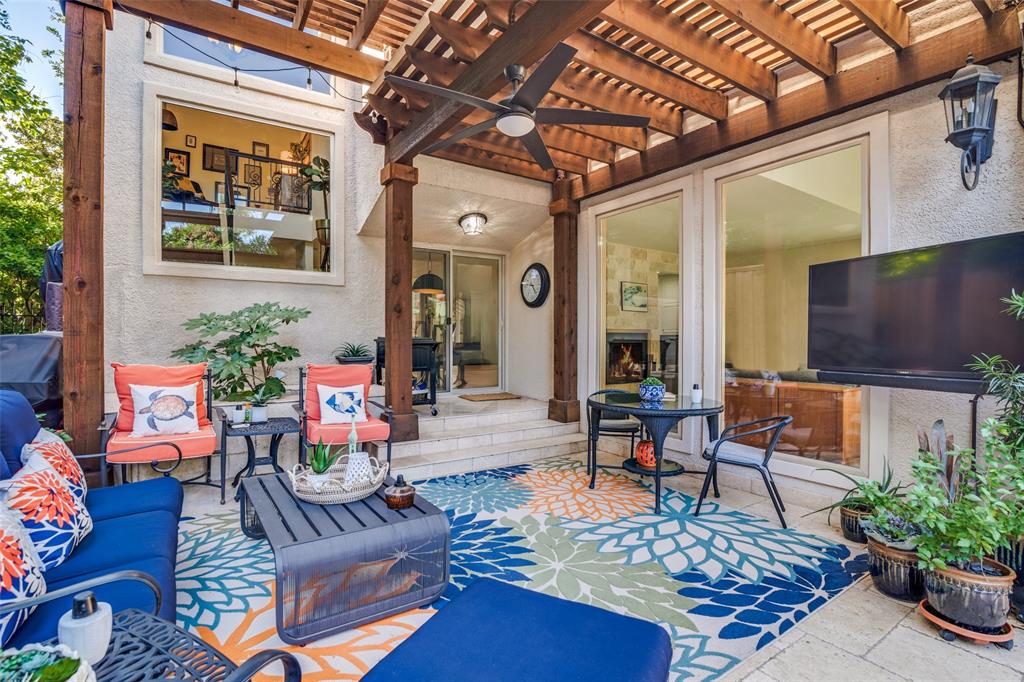 3306 Lakeside Drive