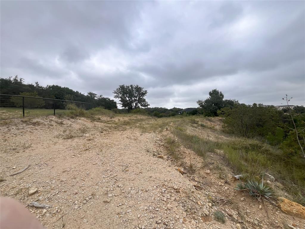 1127 Eagles Bluff Drive