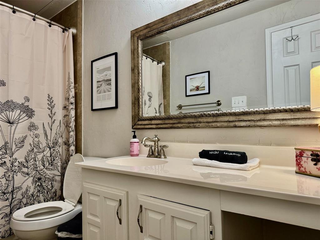3105 San Jacinto 106
