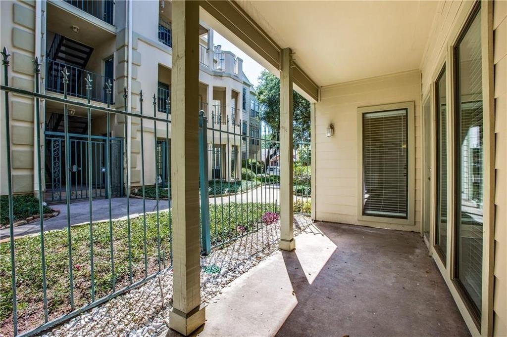 3105 San Jacinto 106