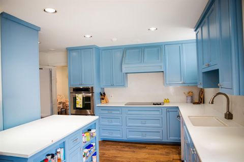 Tiny photo for 4500 Roland Avenue #304, Highland Park, TX 75219 (MLS # 21189774)