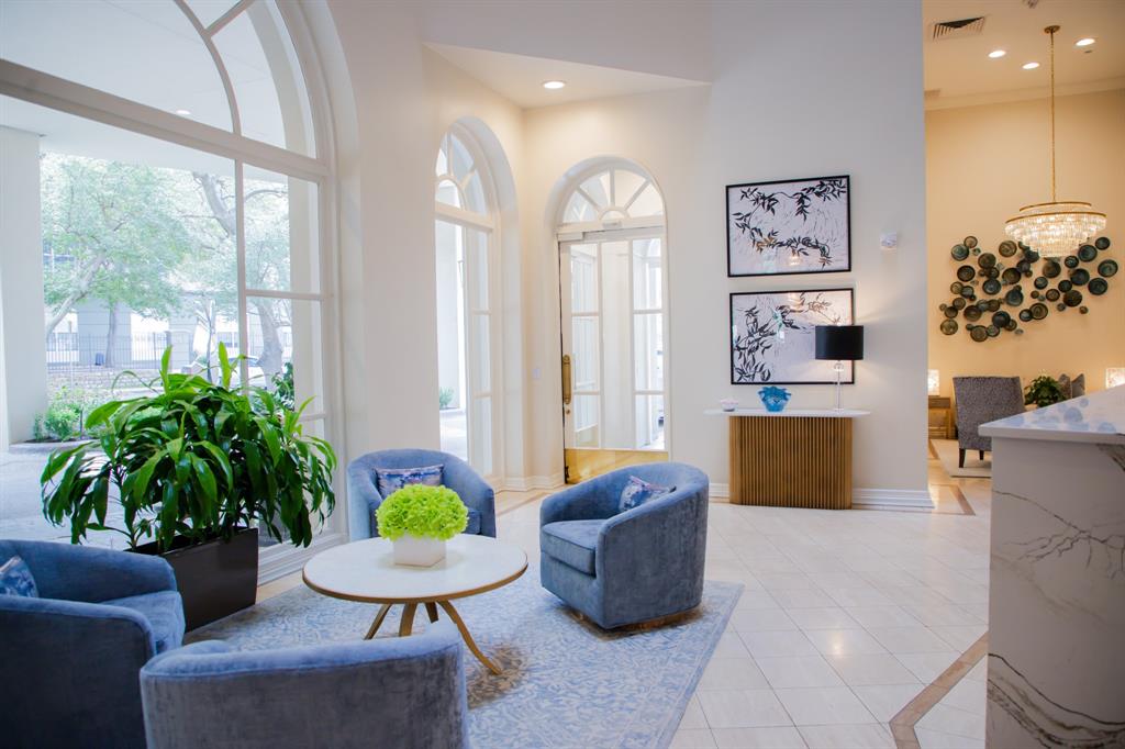 Park Plaza Condo - Residential