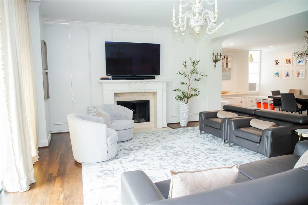 Park Plaza Condo - Residential