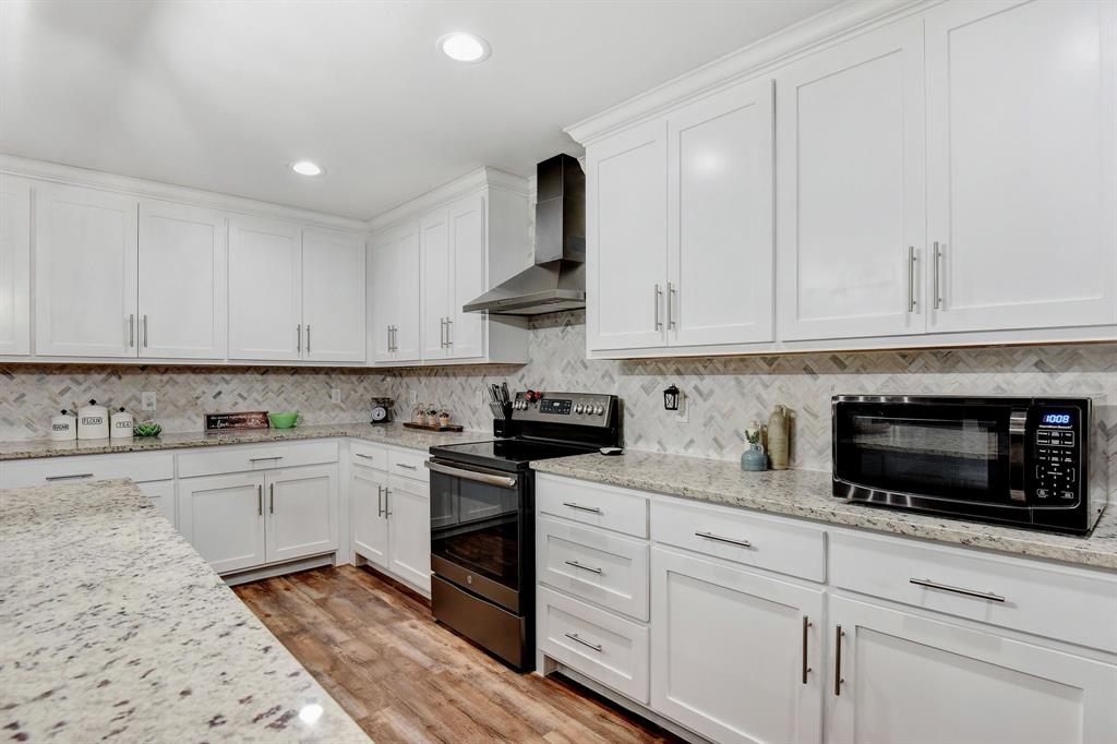 Meadow Oak - Residential