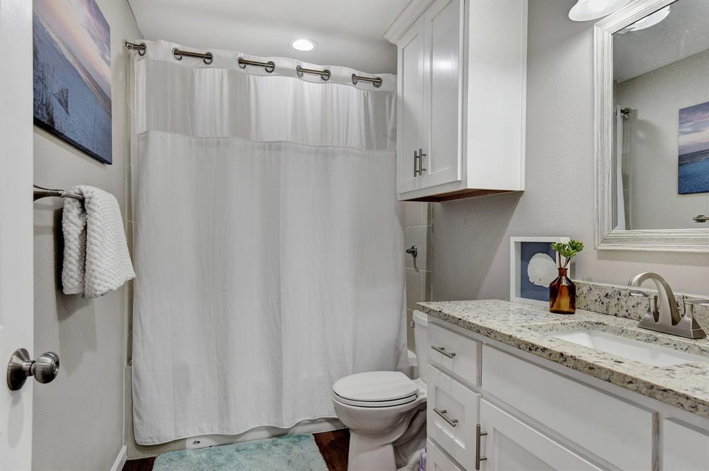 Meadow Oak - Residential