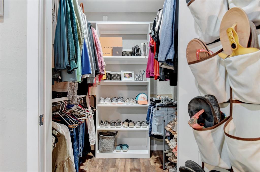 Meadow Oak - Residential