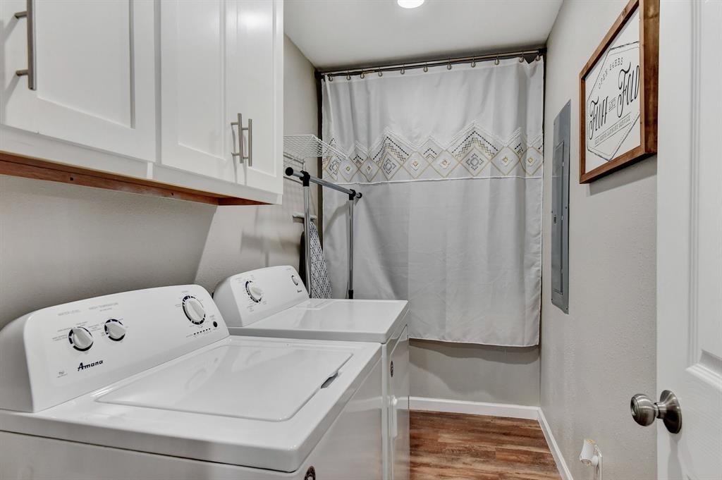 Meadow Oak - Residential