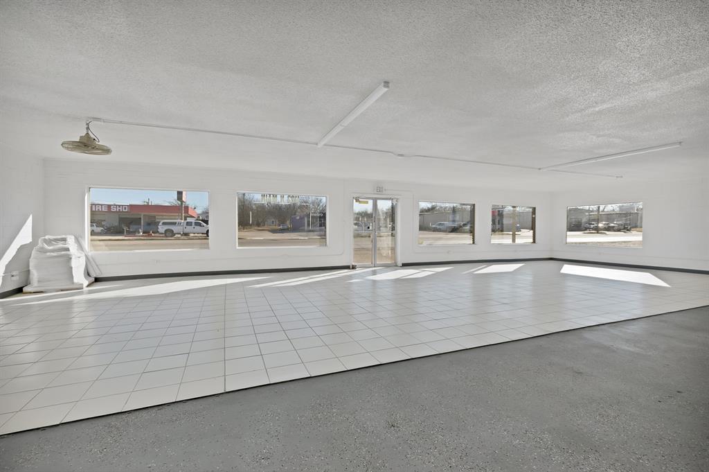 Original Cleburn - Commercial Sale