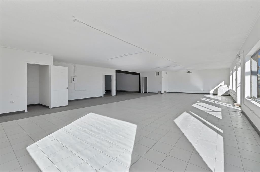 Original Cleburn - Commercial Sale