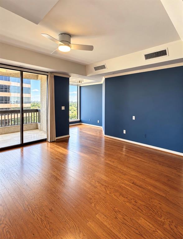 5909 Luther Lane 2104