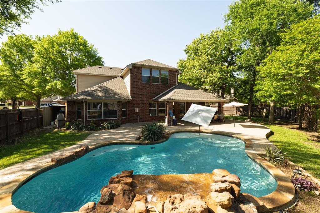 2420 Bent Trail