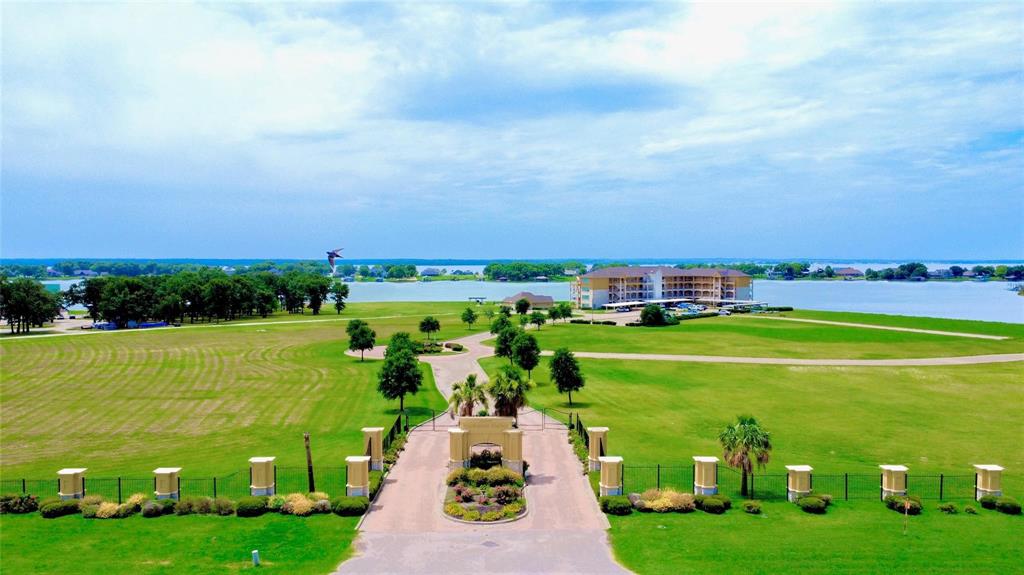 Northshore Harbor Condo - Residential