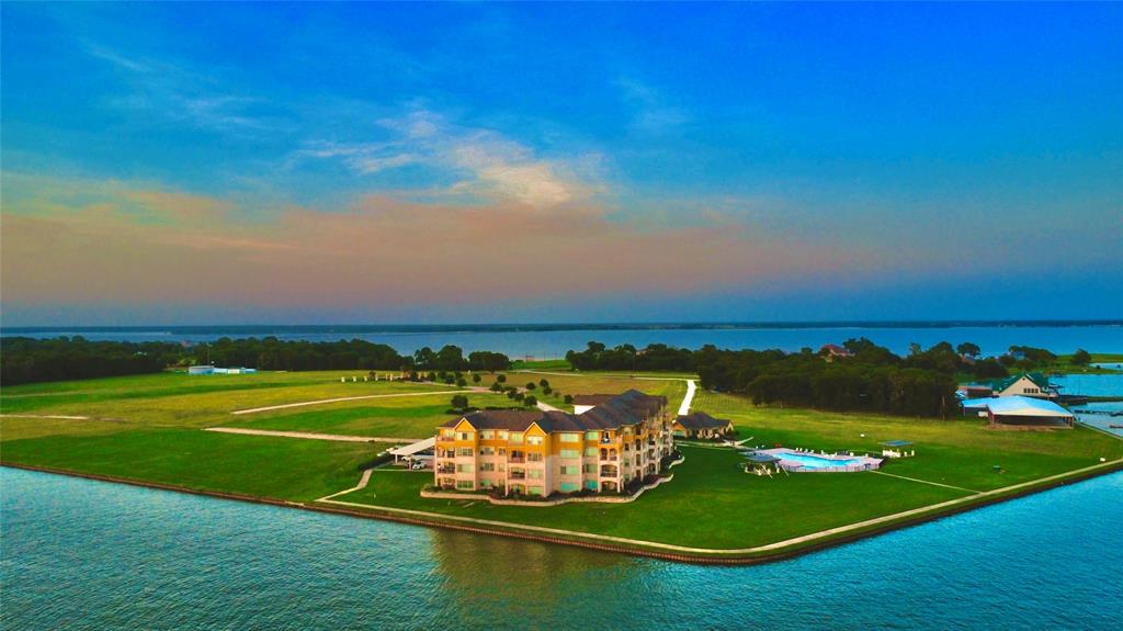 Northshore Harbor Condo - Residential