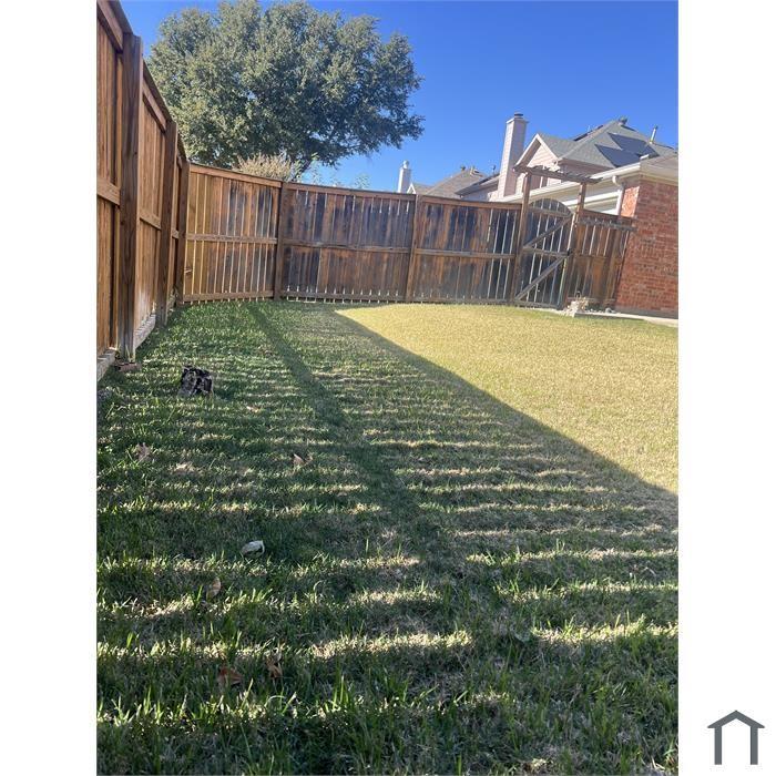 Highland Lakes Ph I - Residential Lease