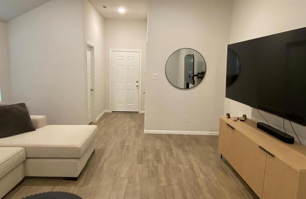 Esperanza Ph 1 - Residential Lease