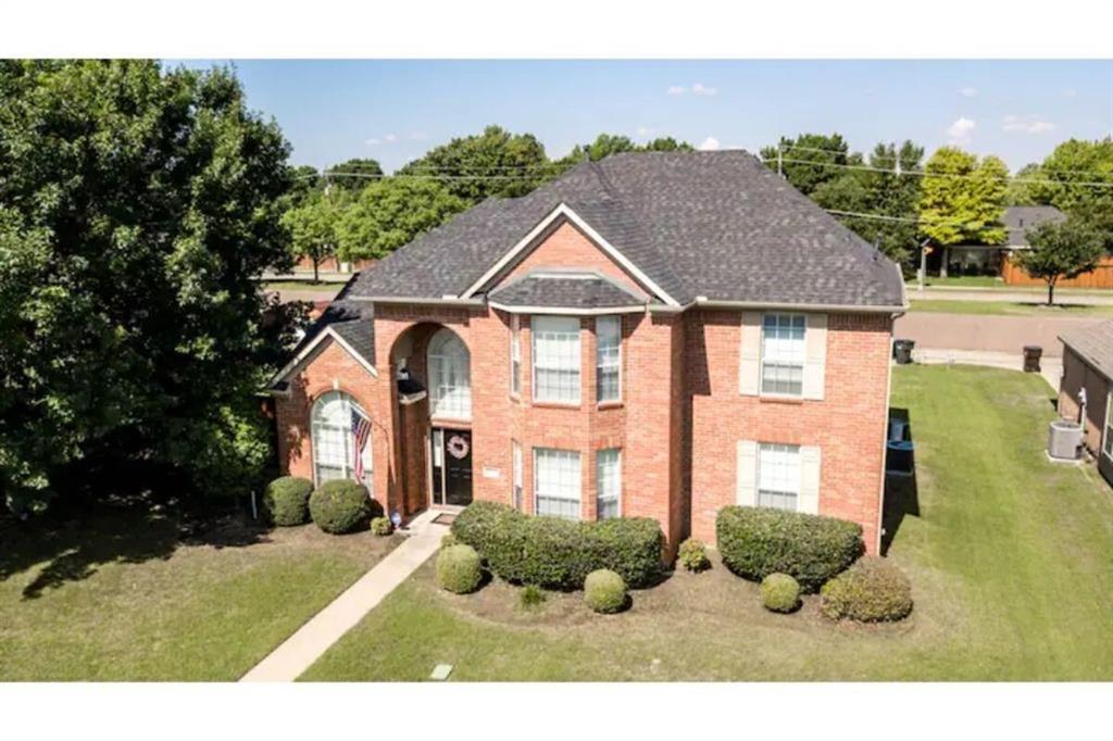 2505 Wilma Lane