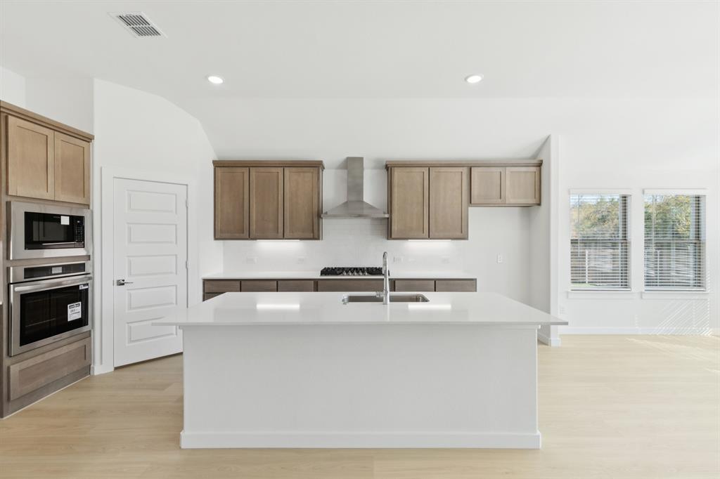 Elevon - Residential