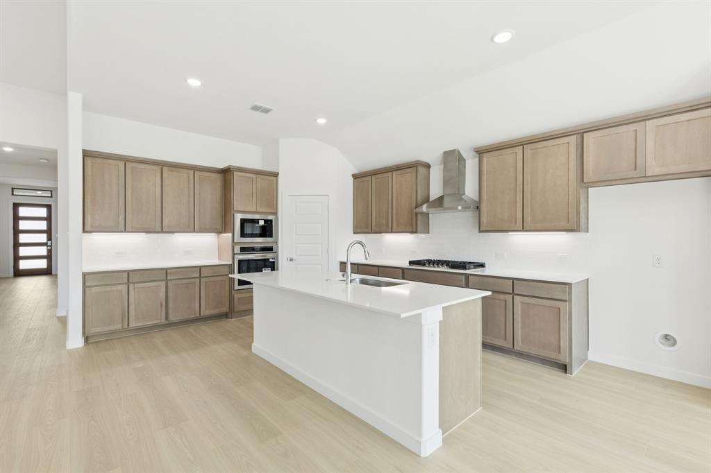 Elevon - Residential