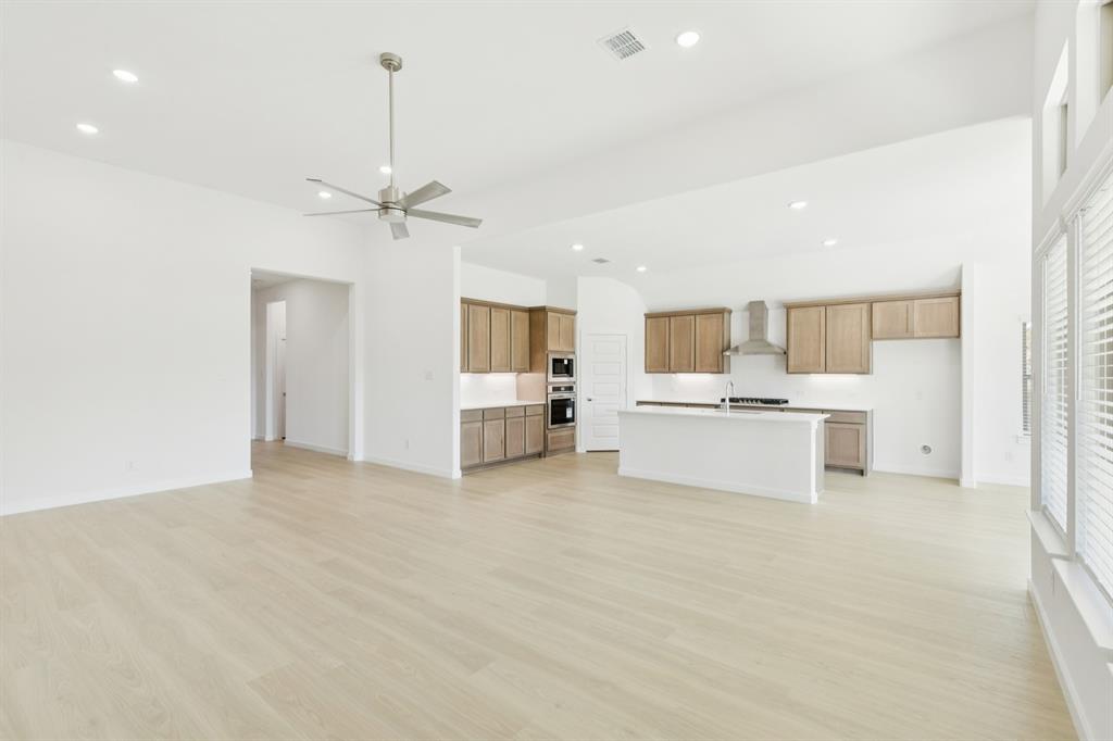 Elevon - Residential