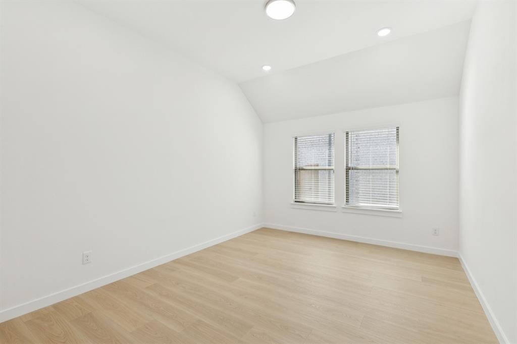 Elevon - Residential